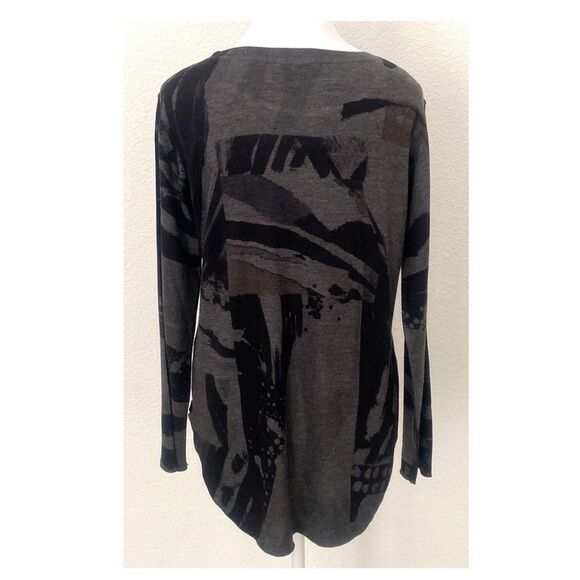 Nally & Millie Hi-Lo Sweater - Picture 6 of 6